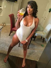 Tall big tits babe